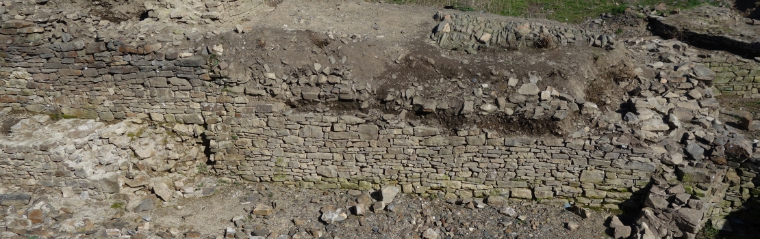Grabungen an der Burg Ouren