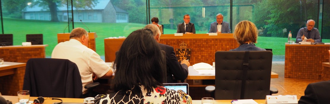 Gemeinsame Sitzung des Parlaments der Wallonie und des Parlaments der Deutschsprachigen Gemeinschaft in Eupen
