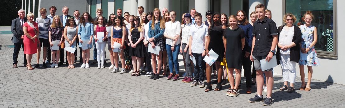 Schüler erhielten Preis für gute Leistungen im Unterrichtsfach Deutsch