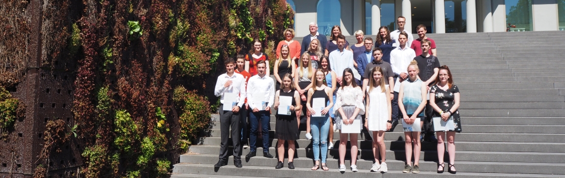 Schüler erhielten Preis für gute Leistungen im Unterrichtsfach Deutsch