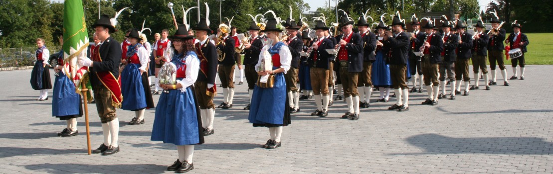 Tiroler Ehrengäste zu Besuch im Parlament 