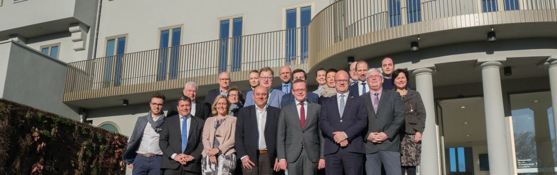 Zusammenarbeit und Besuchsprogramm