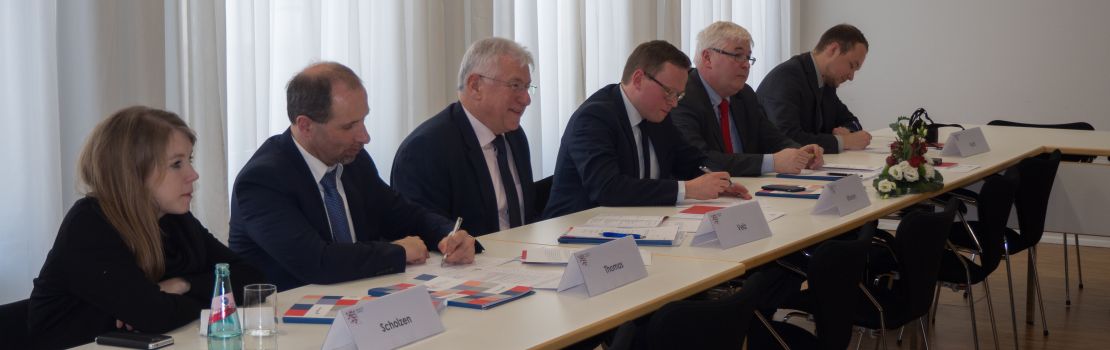 Delegation des PDG zu Gast in Wiesbaden