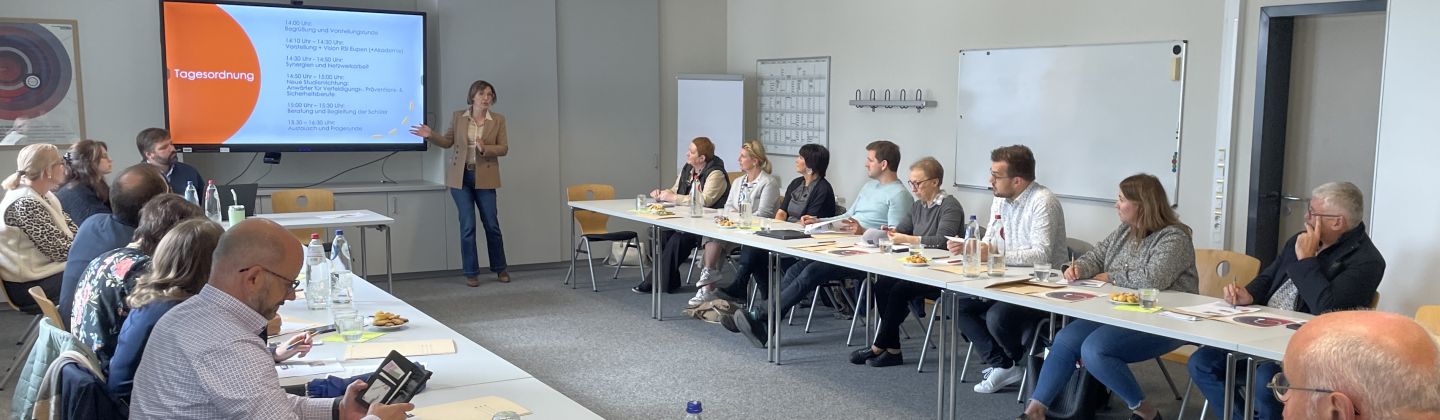 Besuch des Robert-Schuman-Instituts Eupen
