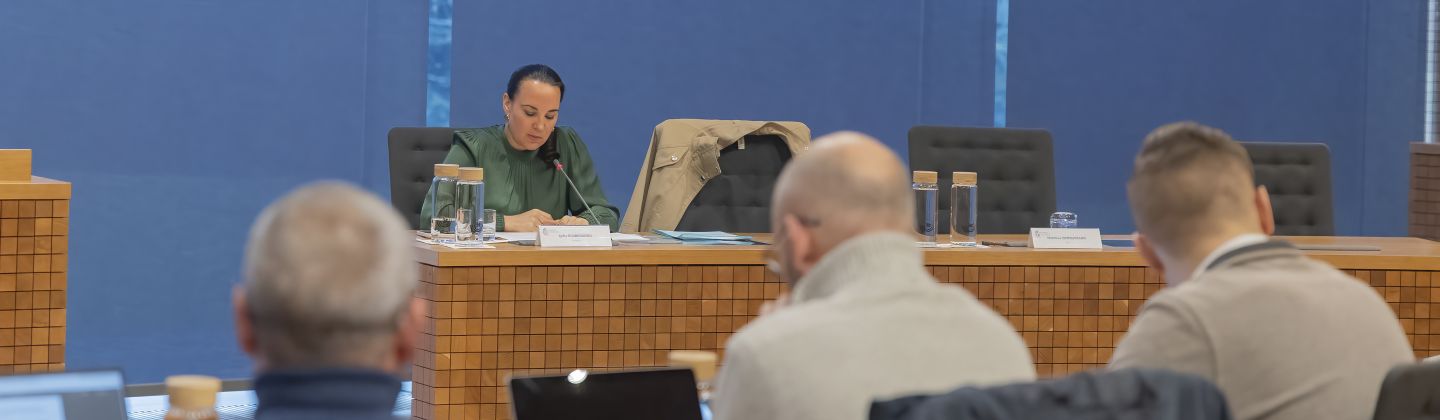 Regierungskontrolle im Juni 2025